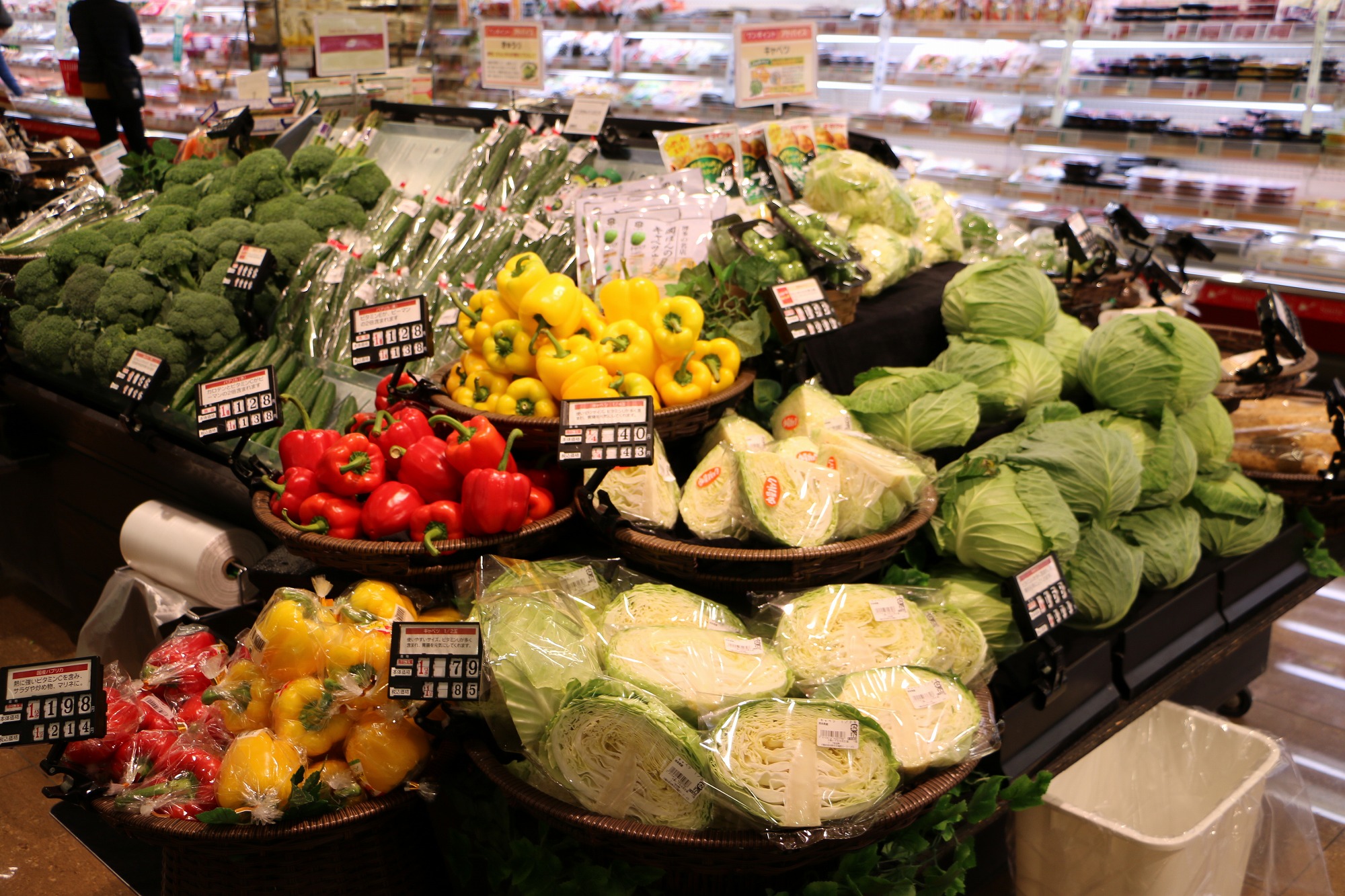 スーパーの野菜01